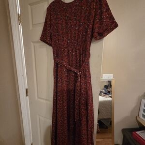 Elegant Red Floral Dress